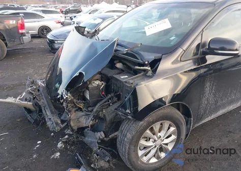 2019 Kia Sedona Lx из США, поврежденный, VIN KNDMB5C18K6553377